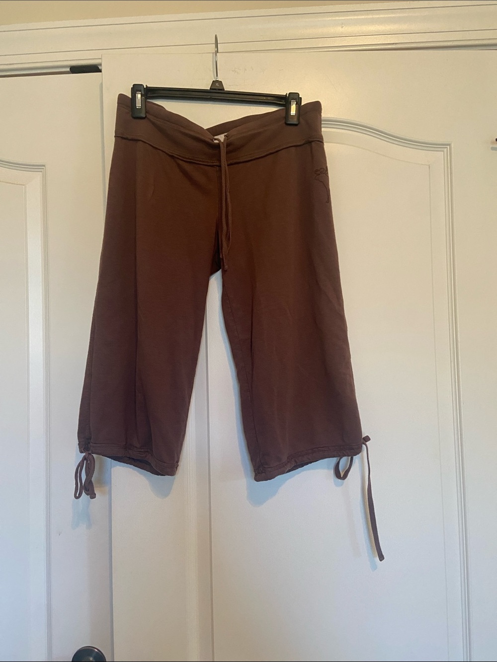 Abercrombie & Fitch Brown Cropped Drawstring Capri Pants